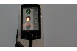 【COMPUTEX TAIPEI 2010(Vol.9):動画】ASUSTeKのAndroidスマートフォン「Garmin-Asus A50」 画像