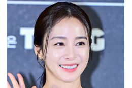 “韓国で最も美しい女優”たる所以！キム・テヒ、久々の公式イベントで見せた優雅さにうっとり 画像