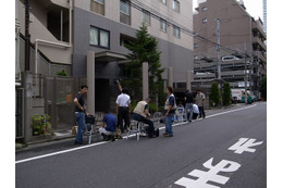 大相撲野球賭博疑惑で家宅捜索~時津風部屋前も騒然とした雰囲気に 画像