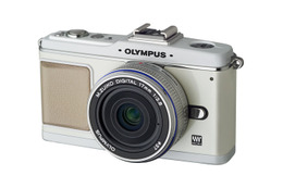 オリンパス、マイクロ一眼「OLYMPUS PEN E-P2」の限定ホワイトモデル 画像