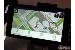 【CEATEC JAPAN 2010(Vol.46) 】既存のナビ市場に影響を与えることはない 画像