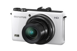 オリンパス、広角の開放F値1.8を実現した光学4倍ズームの高級コンパクト「OLYMPUSXZ-1」 画像