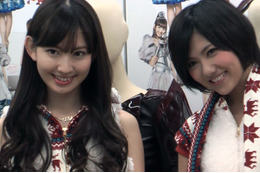 私たちのCM衣装をチェックして!AKB48小嶋、宮澤がメッセージ 画像