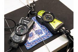 【CP+】ペンタックス、機能強化のアウトドア用「Optio WG-1」「Optio WG-1 GPS」 画像