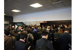 【MWC 2011（Vol.37）】NTTドコモ山田社長が基調講演に初登壇……自動翻訳機能では負けたくない 画像