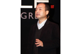 【MWC 2011(Vol.38)】「音声からデータへの移行で“憂鬱な現実”を乗り越える」ソフトバンク・孫社長 画像