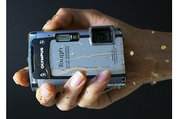 多彩な水中モードも！オリンパスのタフカメラ「TG-610」 画像