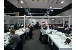 【MWC 2011(Vol.43)】報道陣が集まるプレスルームはこんな感じだった 画像