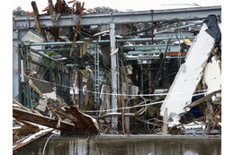 【地震】NTT東日本、岩手県通信ビルの被災画像を公開……生々しい傷跡 画像