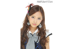 AKB48板野友美の妖艶ダンスCM、テレビオンエア前にウェブで先行公開 画像