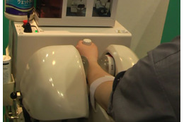【ESEC 2011(Vol.10):動画】応用電機、世界初の骨密度測定をデモ 画像