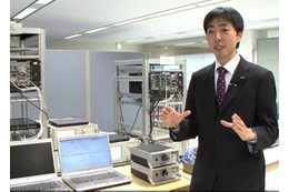 【Wireless Japan 2011（Vol.2）：動画】NTTドコモ、“LTE-Advanced”をいち早く体感できる展示デモを展開！ 画像