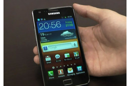 NTTドコモ、サムスン製スマートフォン「GALAXY S II」を本日発売 画像