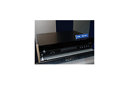 東芝、世界初のHD DVDプレーヤー「HD-XA1」を販売開始 画像