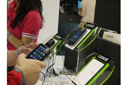 【COMPUTEX TAIPEI 2011(Vol.15):動画】Gigabyte、デュアルSIM仕様のスマートフォン2種 画像