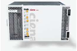【Interop Tokyo 2011(Vol.8)】会場のバックボーンネットワークとして利用される100Gbps対応ネットワーク 画像