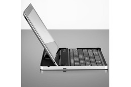 Bluetoothキーボードを搭載したiPad 2専用アルミニウムカバー 画像