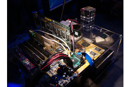 【IDF 2011(Vol.3)】太陽電池などわずかな電力で動作するCPU 画像