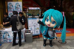 ミクさんも駆けつけた！『初音ミク -Project DIVA- extend』発売記念抽選会をレポート 画像