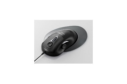エレコム、マウス操作のみで3次元操作が可能な「3Dレーザーマウス」 画像