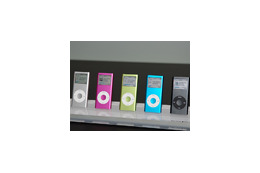 アップル、新しい「iPod」「iPod nano」「iPod shuffle」を発表 画像