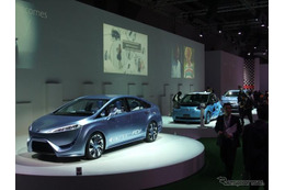 【東京モーターショー11】燃料電池車もすでに“リアル”…22世紀に向かうトヨタ 画像