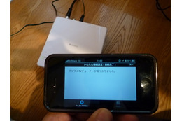 【レビュー】iPhone/iPadで地デジ放送をワイヤレス視聴……「Softbank SELECTIONデジタルTVチューナー」 画像
