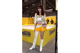 【フォトレポート】東京オートサロン2012コンパニオン …ヨコモ 画像