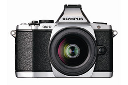 オリンパス、往年の名機を継ぐマイクロ一眼「OLYMPUS OM-D」……5軸手ブレ補正機能搭載 画像