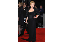 英国アカデミー賞、ドレスは黒が人気 画像