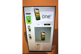 【MWC 2012 Vol.43(動画)】高速連写、HD動画、F2.0レンズ……HTC One カメラ性能をチェック 画像