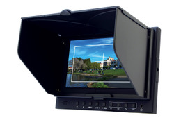 デジタル一眼やビデオカメラ用外付け7型液晶、キヤノン製「EOS 5D MarkII」と連携も 画像