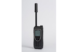 KDDI、GPS初搭載のイリジウム衛星携帯電話を発売 画像