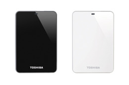 東芝、容量1.5TBの薄型ポータブルHDD「CANVIO」……TV・BDレコーダー対応モデルも 画像