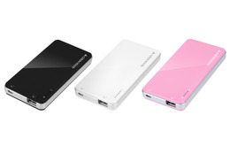 iPhone 4Sを2回満充電できる薄型補助バッテリ……スマホの充電にも対応 画像