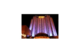 【CES 2007（Vol.2）】ラスベガスのダウンタウンレポート——電飾通りにプラザホテル 画像