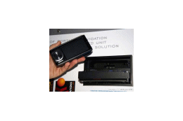 【CES 2007(Vol.18)】CDレシーバー内にPNDを収納するナビ…アルパイン 画像