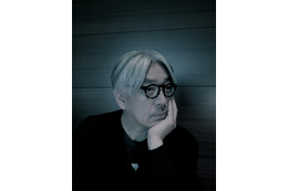 坂本龍一がアメリカ大使館で行う“プレミアムライブ”をニコ生で中継 画像