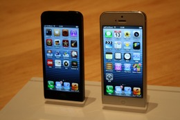 iPhone 5にさわった! アップルの国内発表会にて……新iPod nano・touchにも 画像