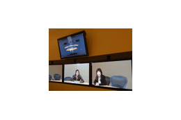 放送局並みのスタジオ、回線、サポートを一括提供するテレビ会議システム「HP Halo」 画像