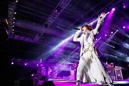 T.M.Revolution初のアジア公演 ライブ全16曲 シンガポール3000人が熱狂 画像