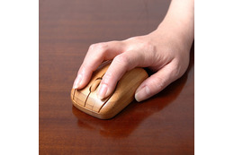 天然素材の竹製ワイヤレスマウスと竹製有線キーボード 