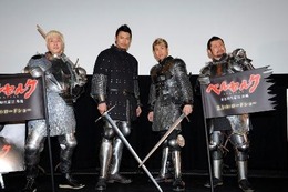 総重量30Kg甲冑コスプレ 『ベルセルク』 画像