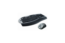 疲れやすいアナタにぴったりのキーボードとマウスのセット、マイクロソフト「Wireless Laser Desktop 4000」 画像