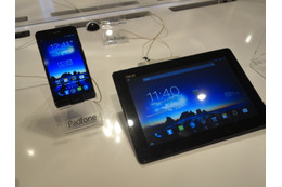 【MWC 2013 Vol.40（動画）】ASUS、ハイスペックでユニークな2in1デバイス「PadFone Infinity」 画像