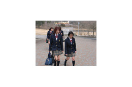 女子高生ブロガーを盗撮! 今度の標的は多岐川華子 画像