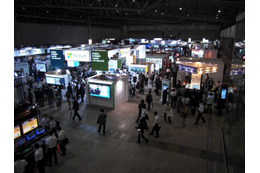 Interop Tokyo 2013 開幕!! ……20回記念バージョンは14万人が来場見込み 画像