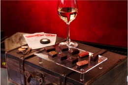 老舗ショコラティエ「イルサンジェー」、シャンパンと楽しむ夏のショコラを発表 画像