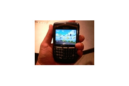 BlackBerry日本語対応版が登場!——ハードはそのまま、ソフトは完全日本語版 画像