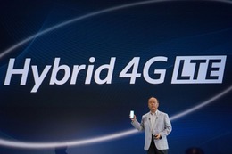 “ハイブリッド 4G LTE”を米スプリント社にも展開……孫社長「倍返しだ！」 画像